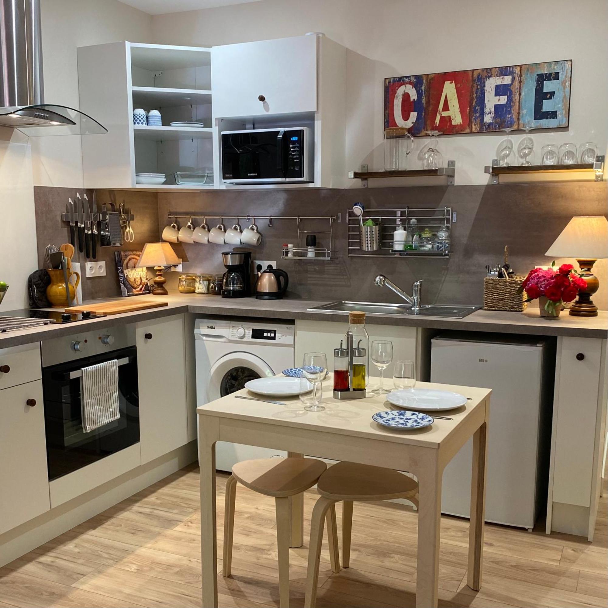 Fantastic Ground Floor Apartment Opposite Thermes Bagnères-de-Luchon Zewnętrze zdjęcie